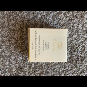 Adesse New York Power Couple Nail Care Duo